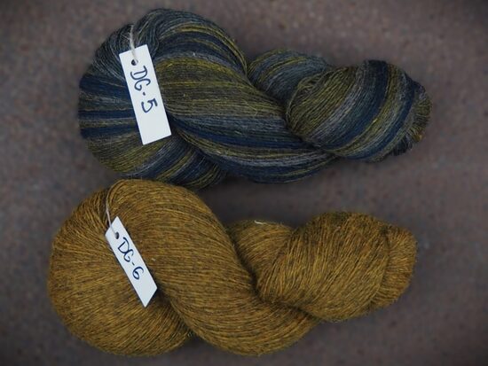 Daudzkrāsaina Pāces vilnas fabrikas dzija, 2025.gada ziema, vienkārtīga, 6/1