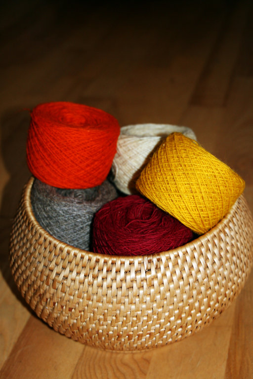 Wool yarn, 1-ply, 50g